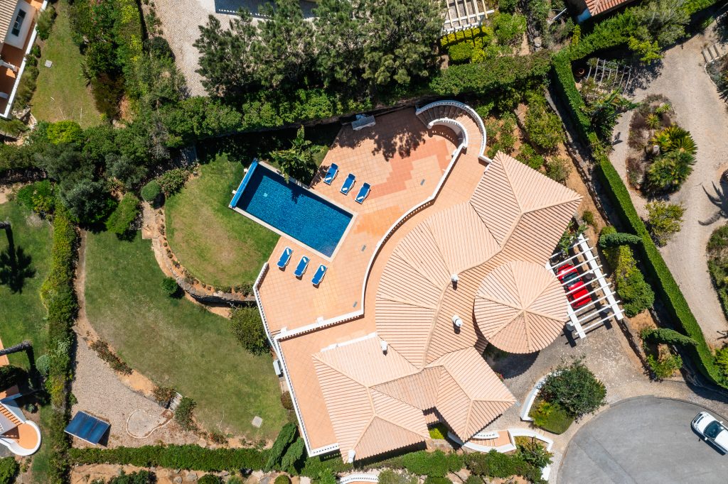 Luxury home (birds eye)