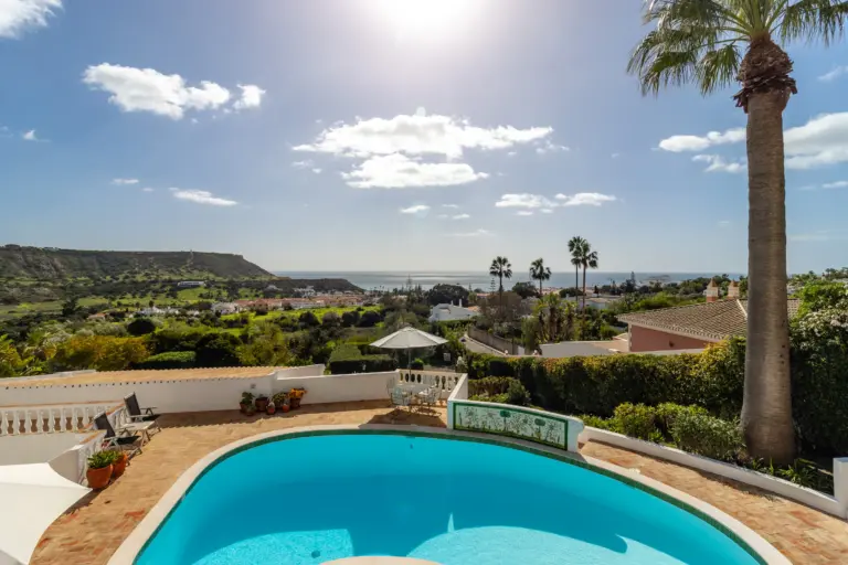 walkable-property-areas-lagos-portugal