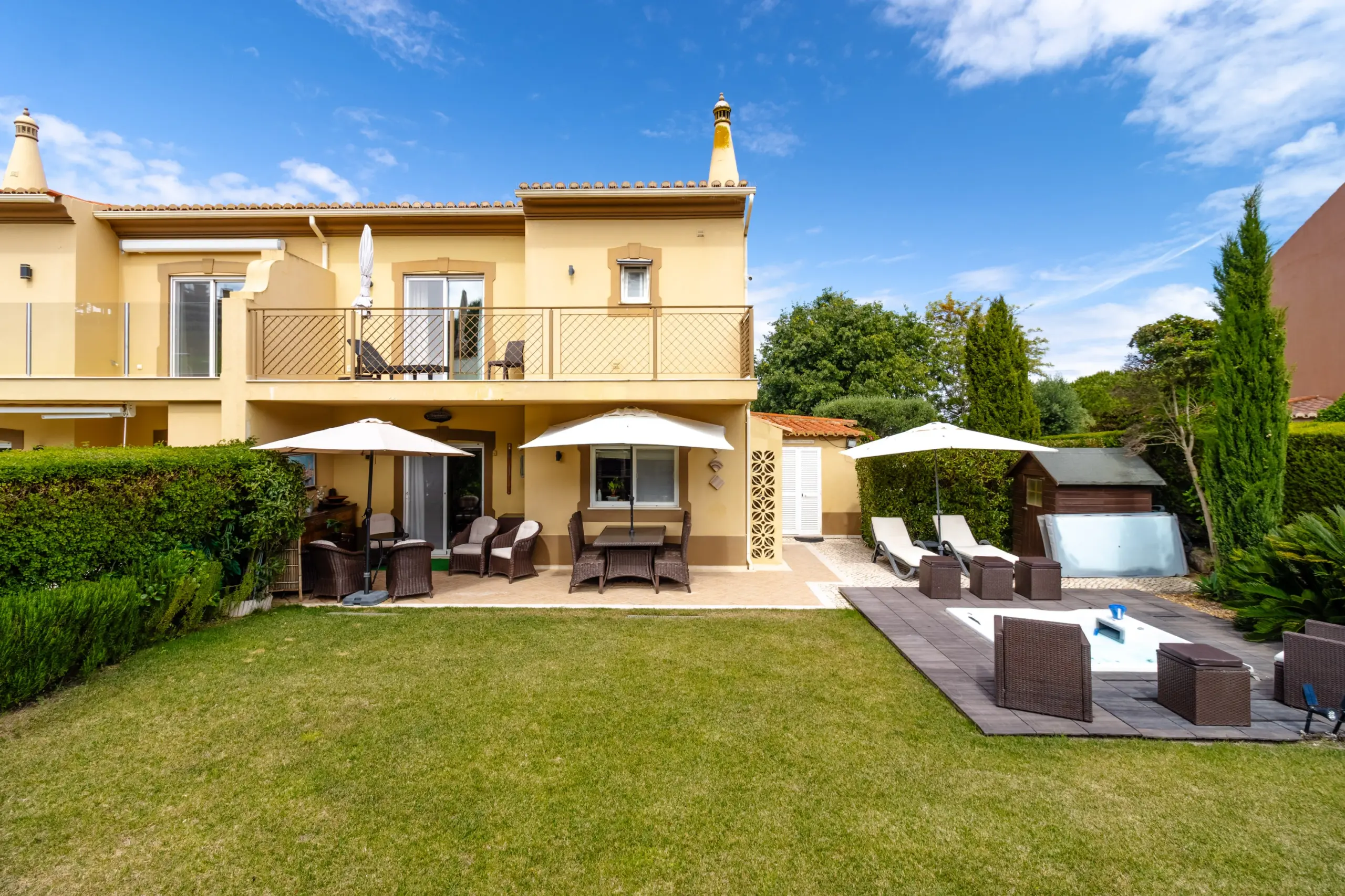 New build villa snagging and handover inspection in the Western Algarve