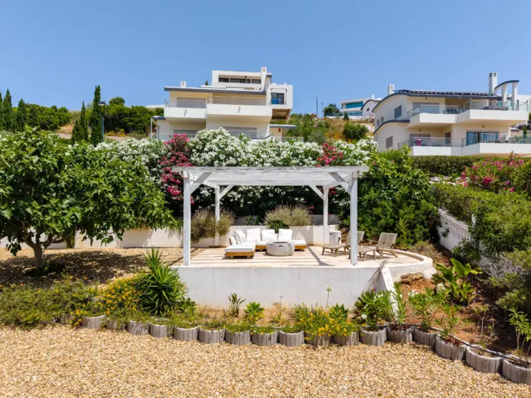 Apartments and villas in the Western Algarve in 2026