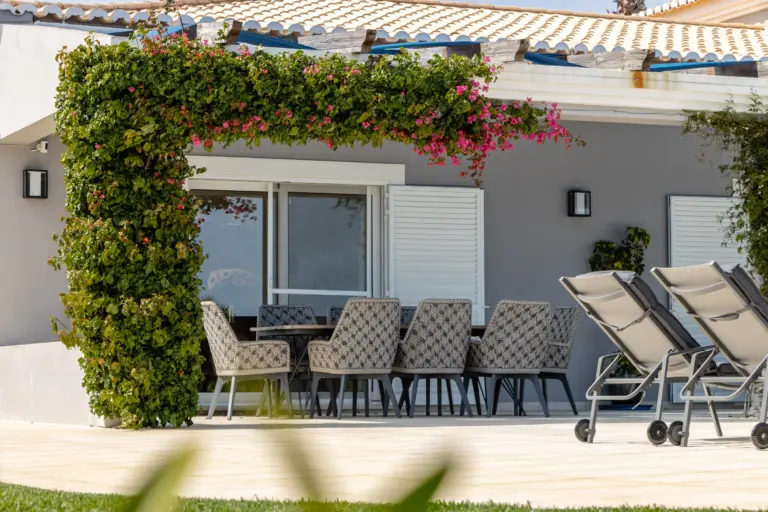 Buying property in the Western Algarve with upfront costs and deposit