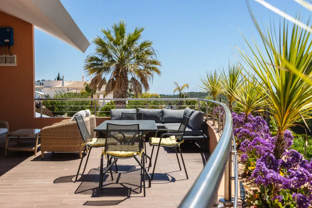 How property size is measured in Portugal for Algarve buyers